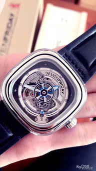 SEVENFRIDAY 打破傳統(tǒng)的瑞士機(jī)械表新風(fēng)尚